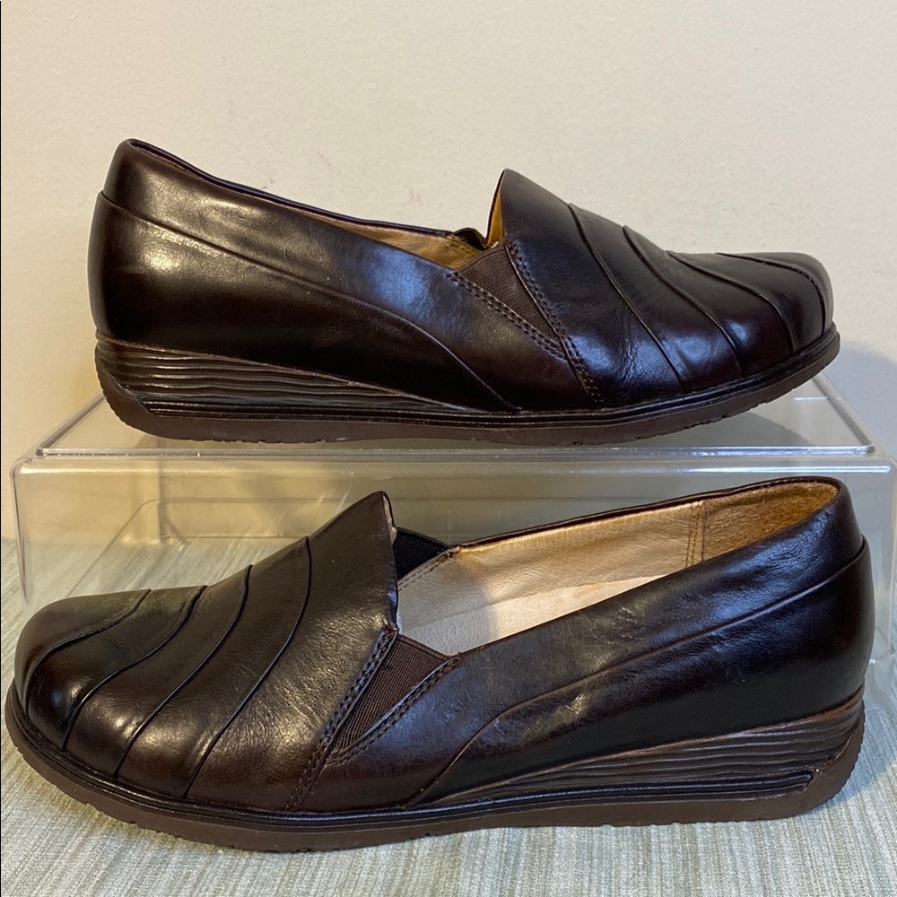Dansko Brown Women's Loafers Size 40